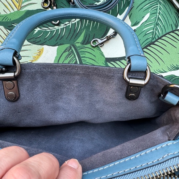 EUC - Coach 1941 Rogue 25 Tea Rose Chambray C1880-58840 - Picture 10 of 15